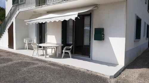 Arlay Apartment | Gîte De Corcelles