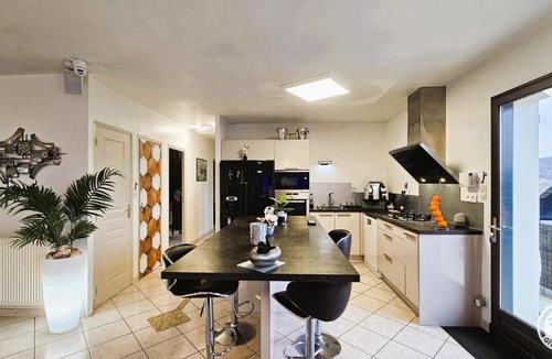 Meyssac Apartment | Gîte de France Gîte du puy de mery 3 épis - Gîte de France 6 personnes MAE-2103