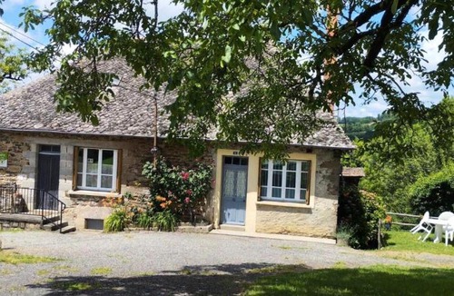 Altillac Apartment | Gîte de France Les embruns 3 épis - Gîte de France 6 personnes MAE-0284
