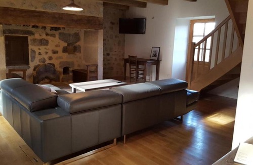 Saint-Angel Apartment | Gîte de France Maison raymond 3 épis - Gîte de France 12 personnes MAE-9804