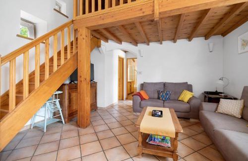 Montaut House | Gîte De La Grange