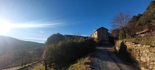 Saint-Andre-Lachamp Apartment | Gîte de Laulagne