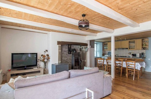 Larodde House | Gîte de Terrif - Larodde