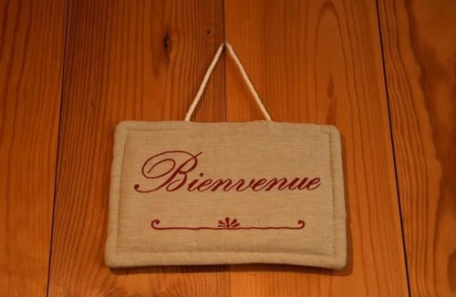 Sainte-Ode Apartment | Gîte du cheval blanc d'Houmont