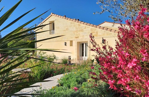 Saint-Andre-de-Cubzac House | Gîte du pont de Lapeyre, 3*, charm and relaxation near Bordeaux and vineyards
