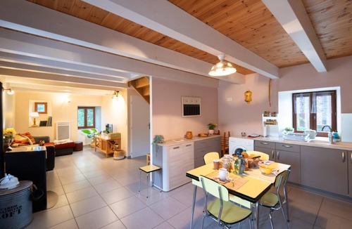 Banassac House | Gîte en Grès Rose 4/6 persons