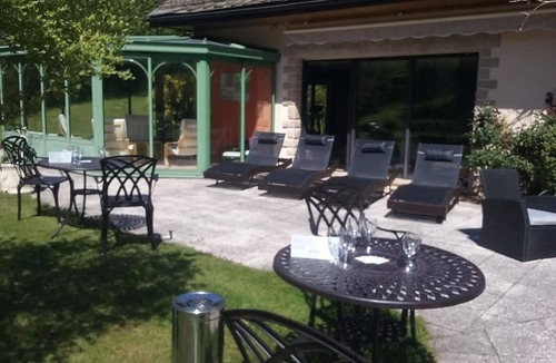 La Bourboule House | Gîte Exceptionnel Piscine Intérieure et Jacuzzi, Fitness, Billard, Pétanque !