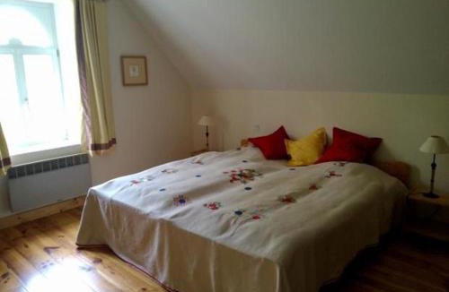 Dureil House | Gîte familial & authentique avec jardin arboré, entre Angers & Le Mans, idéal visites & détente - FR-1-410-208