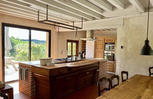 Hermival-les-Vaux Cottage | Gîte-Family-Ensuite-Countryside view