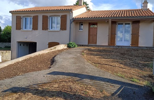Saint-Loup-Lamaire House | Gîte Fief du parc
