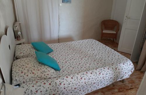 Pouillon Apartment | Gîte Izabeau