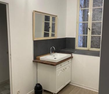 Avallon Apartment | Gîte L'Atelier