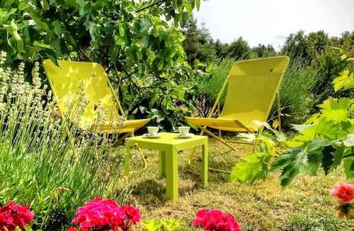 Mazieres-de-Touraine Cottage | Gîte L'Orée du Bois: Rural Charm & Pets Allowed