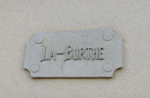 Monprimblanc Apartment | Gîte La Burthe