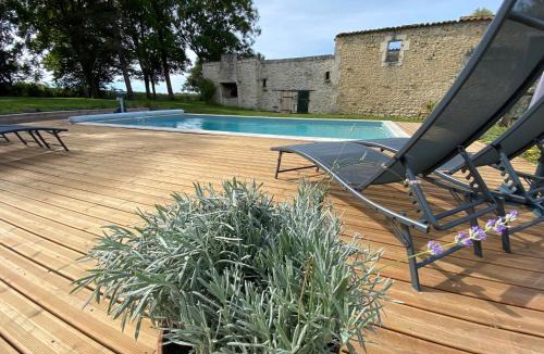 Tonnay-Charente House | Gîte la Chauvinière 1