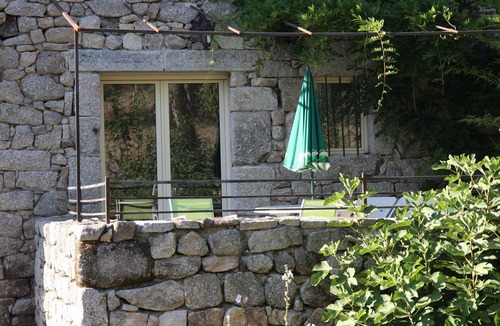 Florentin-la-Capelle House | Gîte La Fontaine D'aubrac