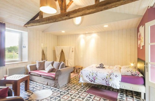 La Haie-Fouassiere House | Gîte La Haie-Fouassière, 3 pièces, 5 personnes - FR-1-306-817