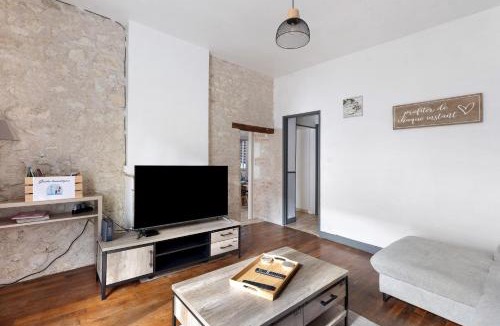 Thesee House | Gîte Le Rabelais