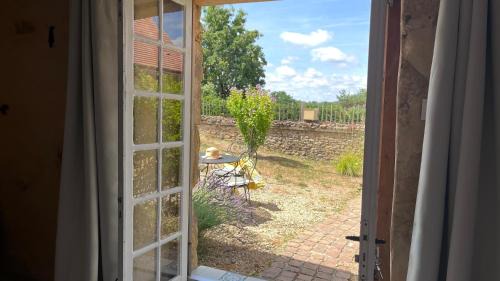 Savignac-de-Miremont House | Gîte Les Orchidées