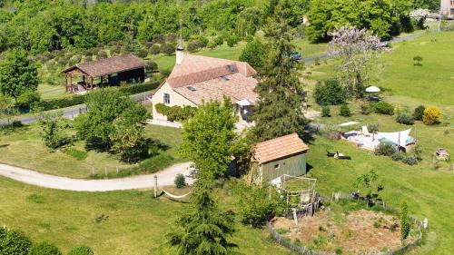 Savignac-de-Miremont House | Gîte Les Orchidées