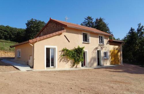 Regny House | Gîte paisible 3 chambres avec cheminée et animaux admis - FR-1-496-221