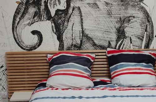 Caserne Mellinet Apartment | Gîte urbain Happy Nantes