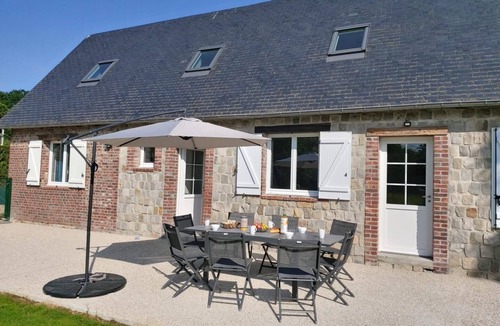 Gueutteville-les-Gres House | Gîtes de France® - Between sea and sandstone
