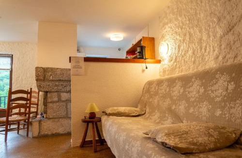 Fau-de-Peyre House | Gîtes de france 2/4 personnes au fau de peyre