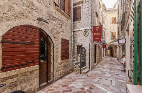 Kotor Old Town Apartment | G-Apart