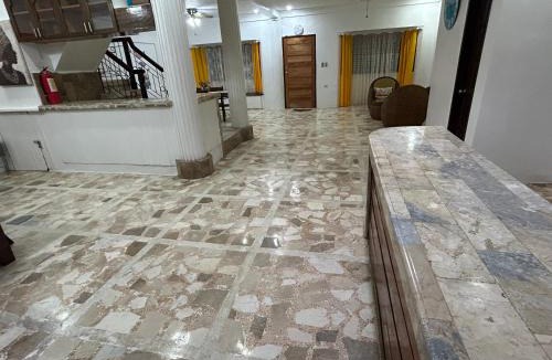 Kabankalan City Apartment | G-Apartment Three-Bed Haven