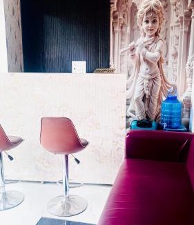 Vrindavan Hotel | G S Palace