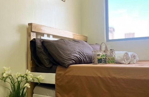 Cubao Apartment | g staycation