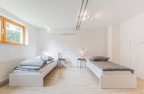 Oschelbronn Apartment | G01 schöne Souterrainwohnung - Self Check-In ideal für Teams und Monteure