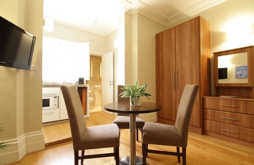 Tachbrook Apartment | G6s - City-centre living in Victoria & Parliament