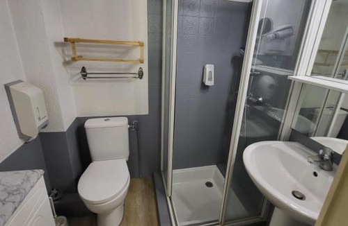 Sennece-les-Macon House | GA Location