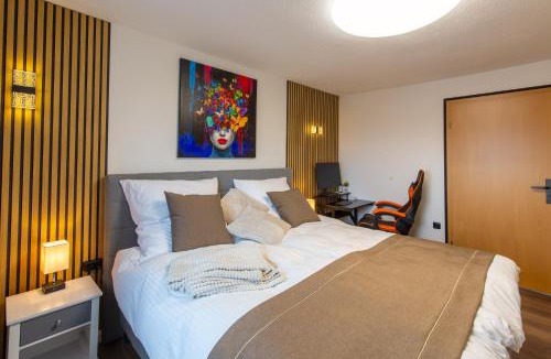 Straubing Apartment | GADD Ferienwohnung 002 Glück an der Donau I Best Elegant Suite 24 h Check-In