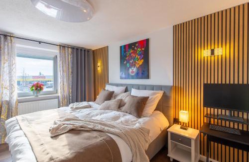 Straubing Apartment | GADD Ferienwohnung 002 Glück an der Donau I Best Elegant Suite 24 h Check-In