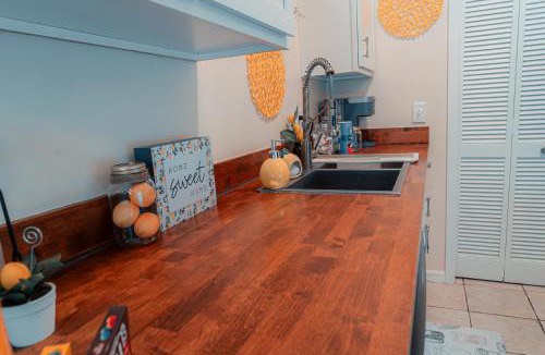 Gainesville House | Gainesville Charm- Cozy, Comfortable, Convenient