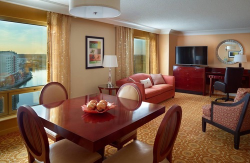 Gaithersburg Hotel | Gaithersburg Marriott Washingtonian Center