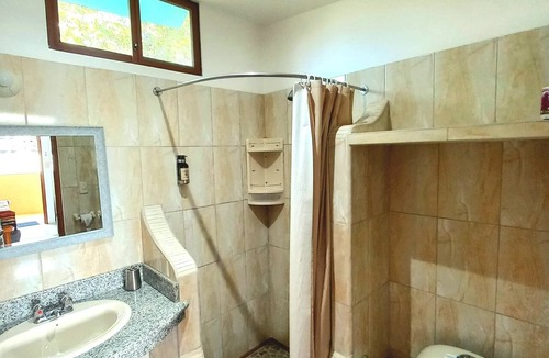 Puerto Baquerizo Moreno Bed & Breakfast | Galapagos Eco Friendly