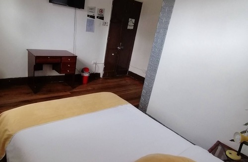 La Mariscal Hostel | Galapagos Natural Life Hostel