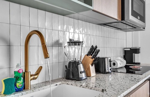 Downtown Miami Condo | Gale Miami