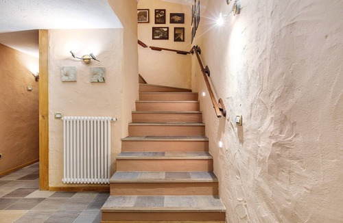 Pre-Saint-Didier Apartment | 'Gallo' Room with Shared Terrace and Wi-Fi