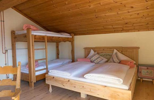Medraz Bed & Breakfast | Galtalm