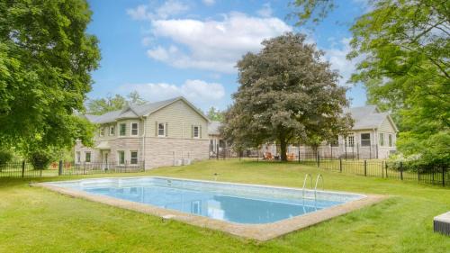 Palenville House | Game Farm Villa by AvantStay