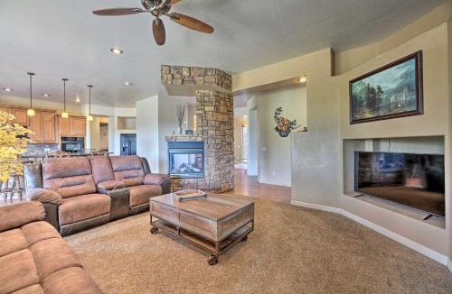 Heber House | Game Room & Community Amenities: Overgaard Home!