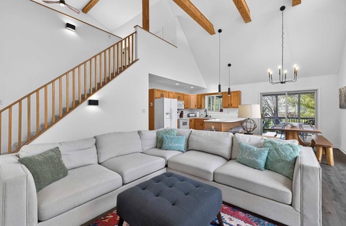 The Woods House | Game Room, FirePit, Screened Porch & Golf Views