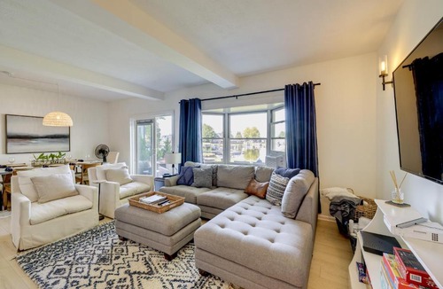 Lake City House | Game Room & Hot Tub! Waterfront Lake City Getaway