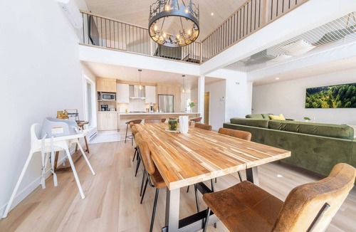 Shannon Ski Chalet | Game Room, Spa & Sauna | Le Drakkar
