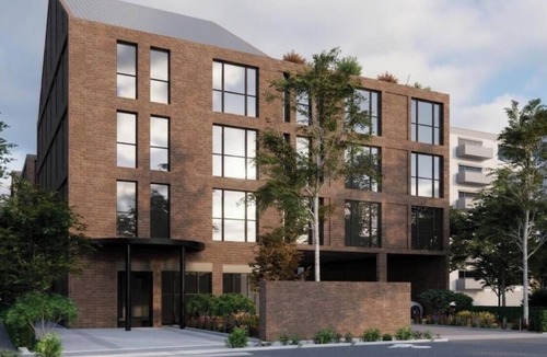 Poitiers Hotel | Gaming Vibe Studio in Poitiers | Free On-Site Parking & Pool Access